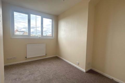 57 Carlton Way, Royton, Oldham, OL2 5BE