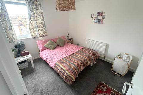 5 Beverley Villas, North Shields, NE30 3EB