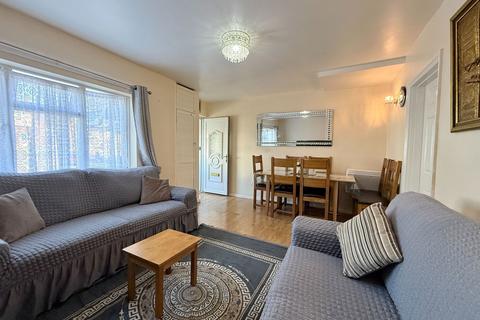 3 bedroom terraced house for sale, Holcombe Road, Tyseley