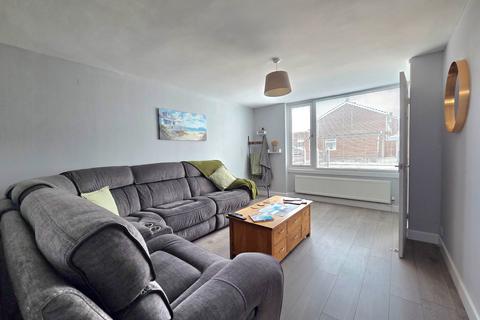 2 bedroom end of terrace house for sale, Cedar Close, Margate CT9