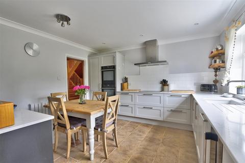 5 bedroom detached house for sale, 11 The Slade, Witcham CB6