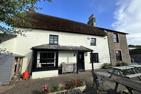 Pub for sale, Winkleigh Roborough EX19 8SY