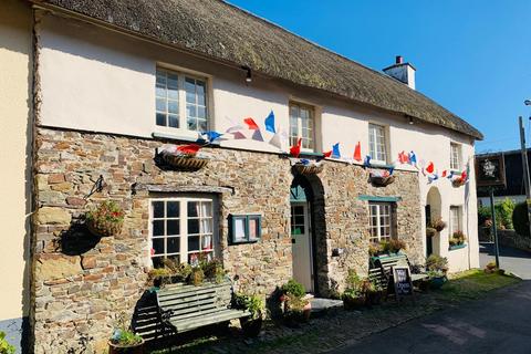 Pub for sale, High High Bickington EX37 9AY