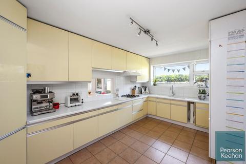 4 bedroom detached bungalow for sale, Tongdean Road, Hove