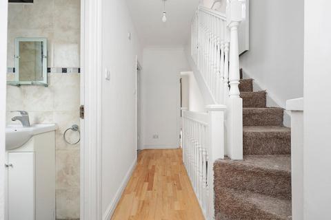 26 Aldworth Road, London, E15 4DL