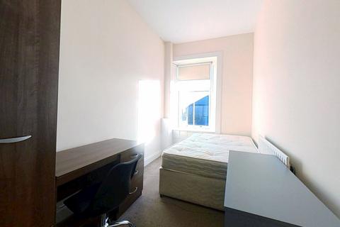 2 bedroom flat to rent, Friars Street, Stirling, Stirlingshire, FK8