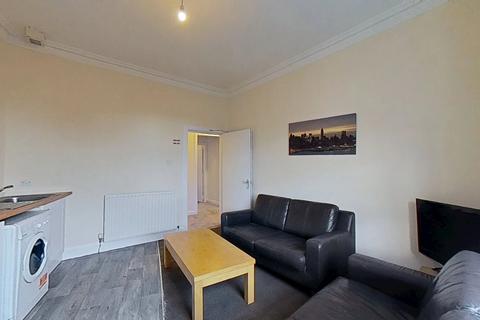 2 bedroom flat to rent, Friars Street, Stirling, Stirlingshire, FK8