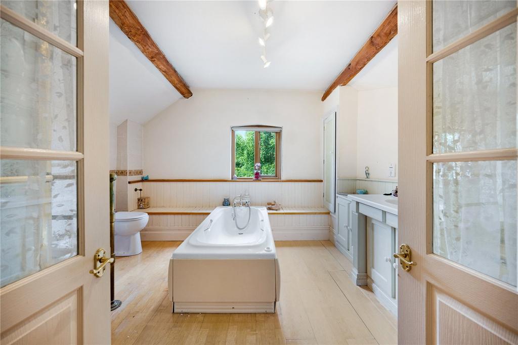 Master Ensuite