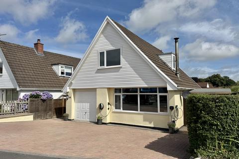 30 Penkernick Way, St Columb, TR9 6BQ