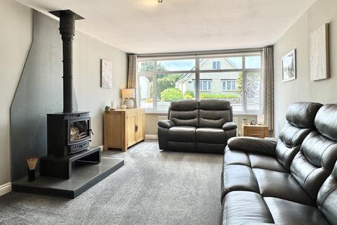 30 Penkernick Way, St Columb, TR9 6BQ