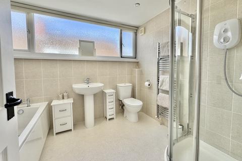 30 Penkernick Way, St Columb, TR9 6BQ
