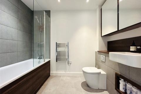 1 bedroom flat for sale, Adenmore Road, London, SE6