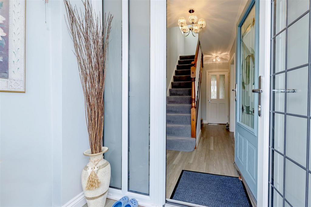 Porch Entrance SAPL1970-20250911-Dx O Deep PRIME XD2