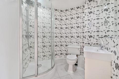 undefined, Sunbury-On-Thames,  Surrey,  TW16