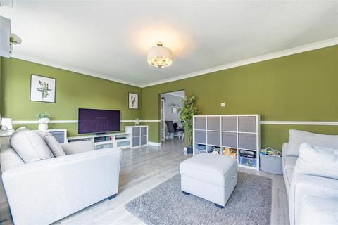 23 Rushley Close, Great Wakering, Southend-on-sea, SS3 0HE