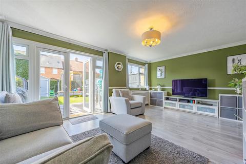 23 Rushley Close, Great Wakering, Southend-on-sea, SS3 0HE