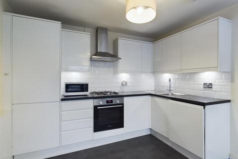 5 bedroom maisonette to rent, Denland House, Vauxhall
