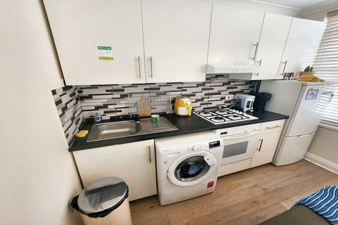 1 bedroom flat to rent, Cosway Street, Marylebone, London, NW1