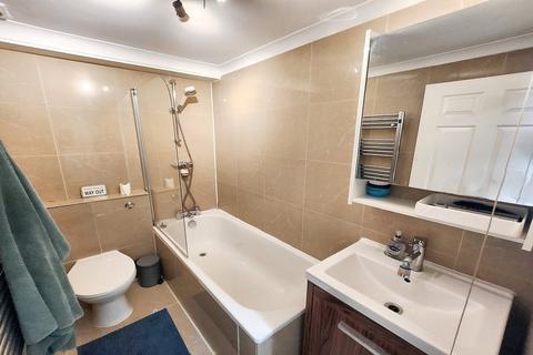 1 bedroom flat to rent, Cosway Street, Marylebone, London, NW1