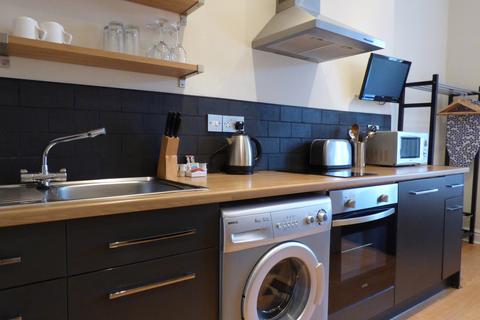 1 bedroom flat to rent, Cathedral Road, Cardiff, CF11