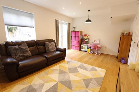 45 Bridge View, Shefford, SG17 5FT