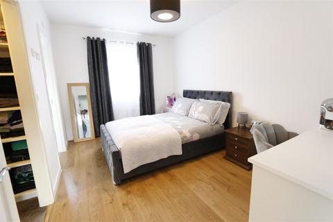 45 Bridge View, Shefford, SG17 5FT