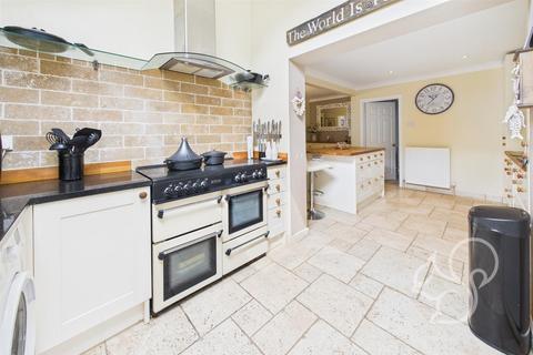 5 bedroom detached house for sale, Empress Avenue, West Mersea CO5