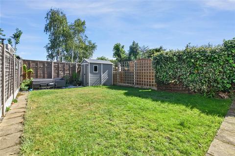 15 Russell Close, Bexleyheath, DA7 4HX