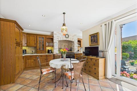 4 bedroom detached house for sale, Leyland Road, Southport PR9