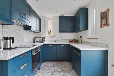 5, St Johns Cottages Maple Road, London, SE20 8HX