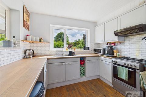 2 bedroom detached bungalow for sale, Applegarth Avenue, Newton Abbot