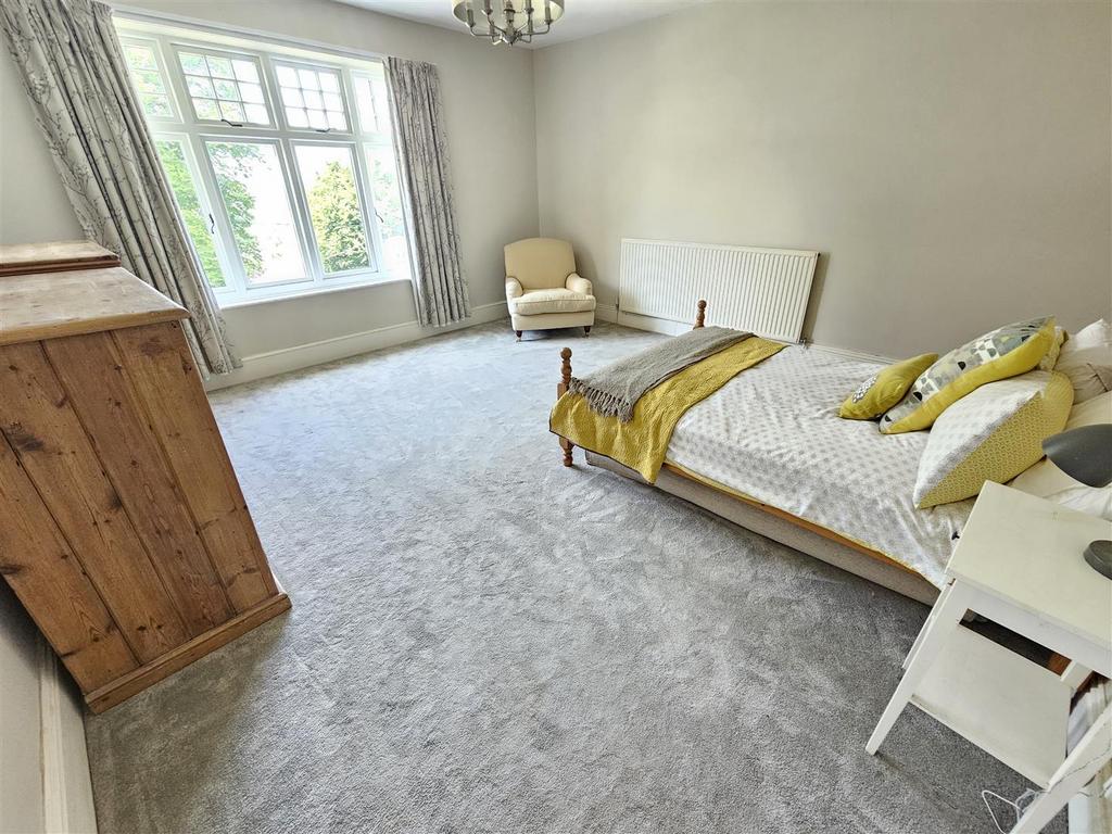 Bedroom 3.jpg