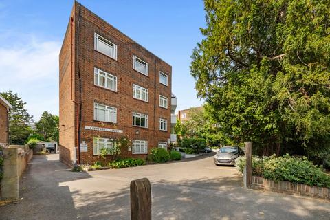 1 bedroom apartment for sale, Kingston Hill, Kingston upon Thames, KT2