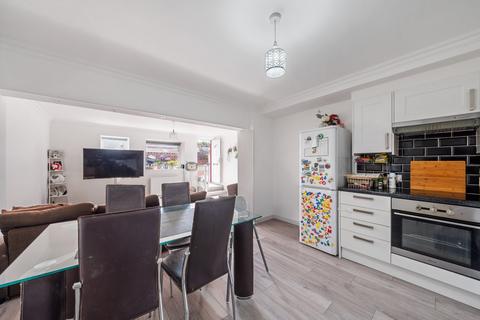 1 bedroom apartment for sale, Kingston Hill, Kingston upon Thames, KT2