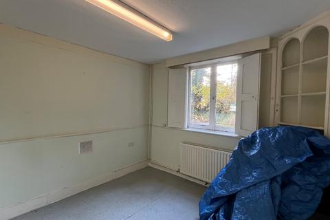undefined, Kingsnympton Park, Kingston upon Thames, KT2
