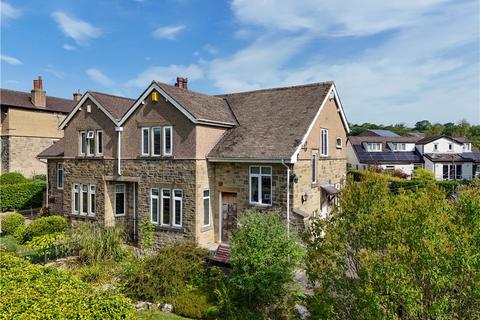3 bedroom semi-detached house for sale, Skipton Road, Silsden, West Yorkshire, BD20