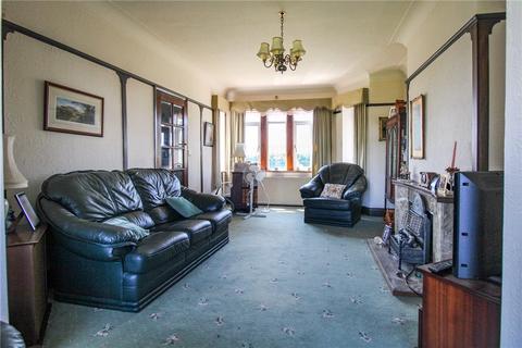 3 bedroom semi-detached house for sale, Skipton Road, Silsden, West Yorkshire, BD20