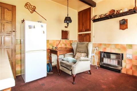 3 bedroom semi-detached house for sale, Skipton Road, Silsden, West Yorkshire, BD20