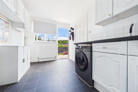 27 Dauntless Road, Burghfield Common, Reading, RG7 3NZ