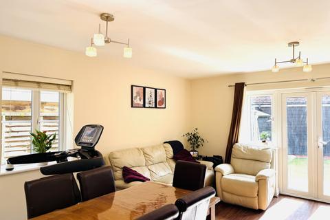 undefined, Merlin Way, Bracknell, RG12