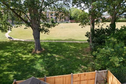 undefined, Second Avenue, Stafford ST16