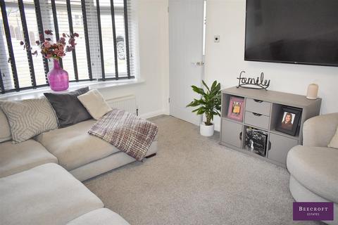 7 Brampton Crescent, Wombwell, Barnsley, S73 0SZ