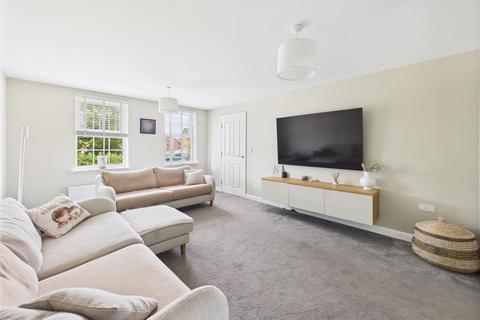 64 Brambling Way, Hardwicke, Gloucester, GL2 4DS
