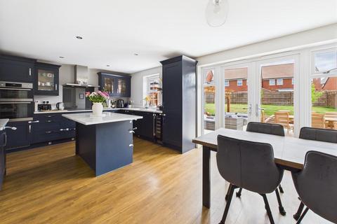 64 Brambling Way, Hardwicke, Gloucester, GL2 4DS