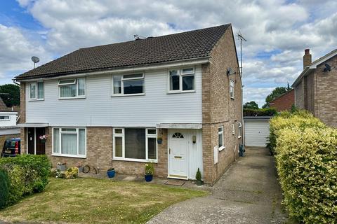 3 bedroom semi-detached house for sale, Yaverland Drive, BAGSHOT GU19