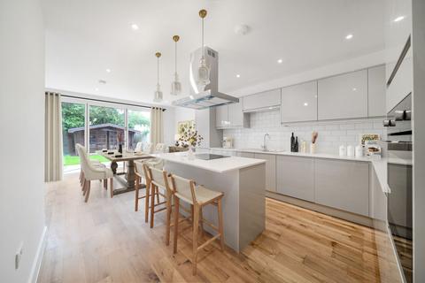 undefined, Acacia Avenue, Ruislip, HA4