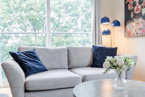 2 bedroom flat for sale, The Green, Edinburgh, EH4