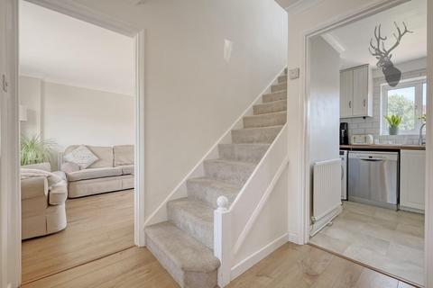 71 Beaconfield Road, Epping, CM16 5AS