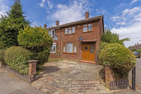 152 Reddington Drive, Slough, SL3 7QD