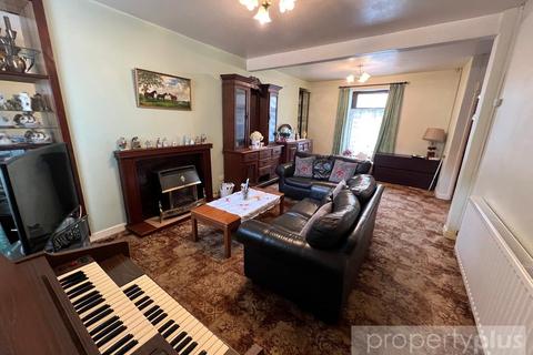 3 bedroom end of terrace house for sale, Hendre Wen Road, Treorchy, Rhondda Cynon Taff, CF42
